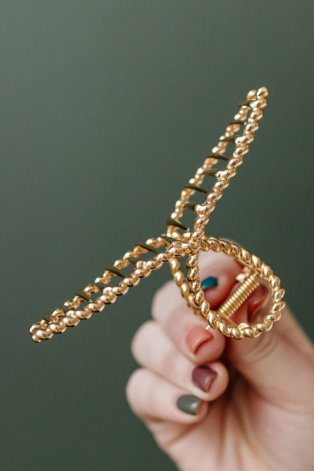 Gold Twist Large Alloy Hair Clip - Cowaa