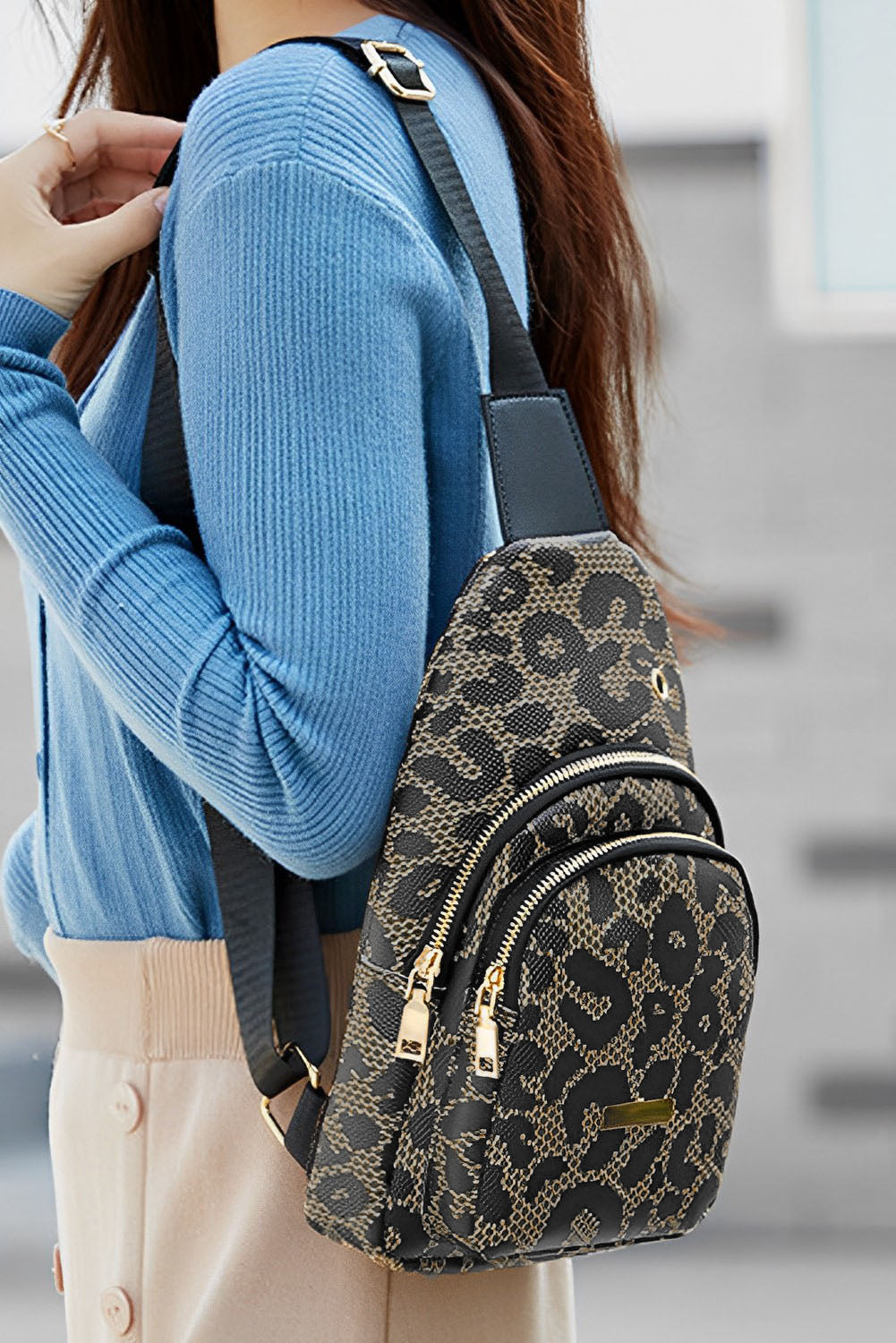 Leopard Printed PU Leather Zippered Fanny Pack Sling Bag - Cowaa