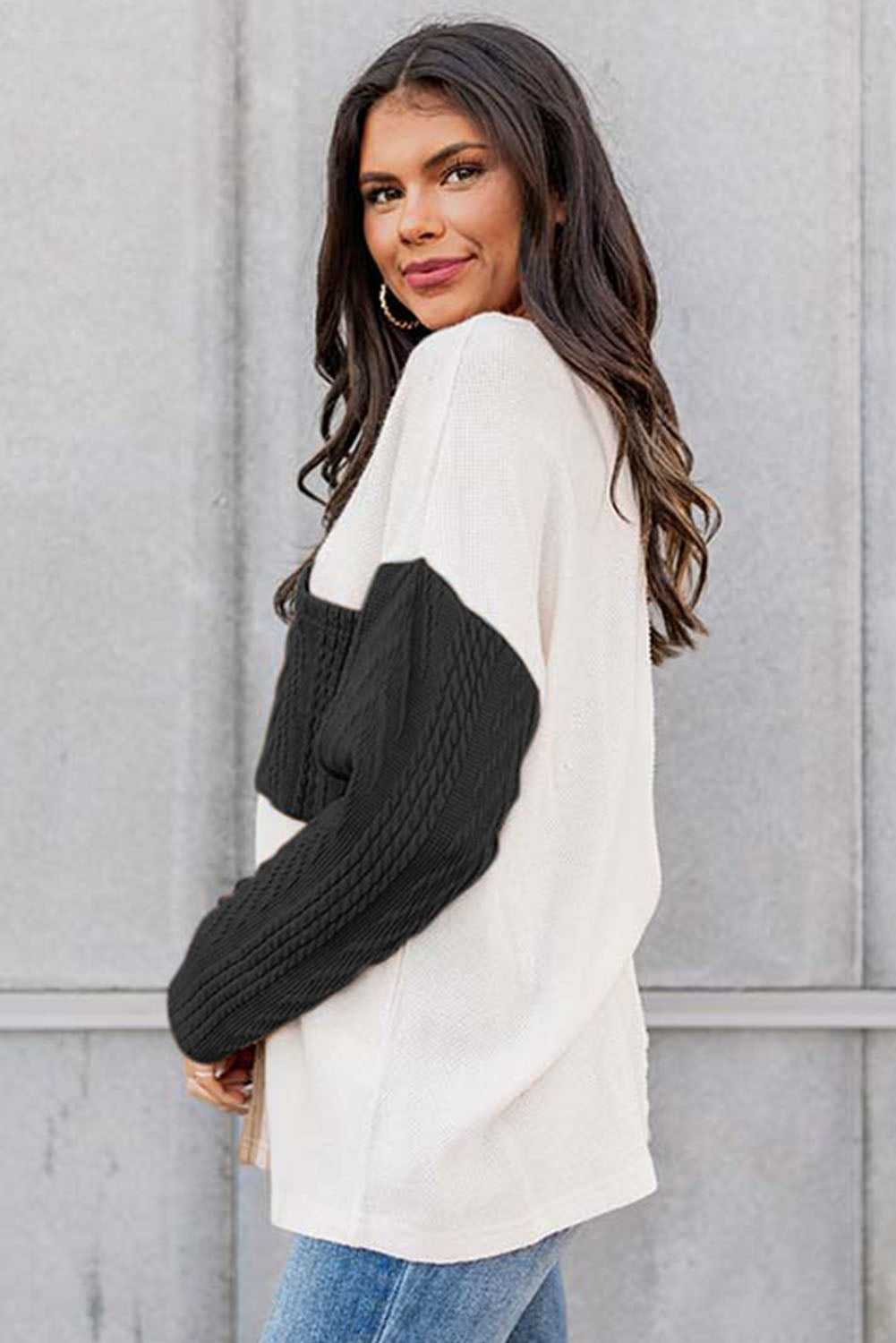 Long Sleeve Colorblock Chest Pocket Textured Knit Top - Cowaa