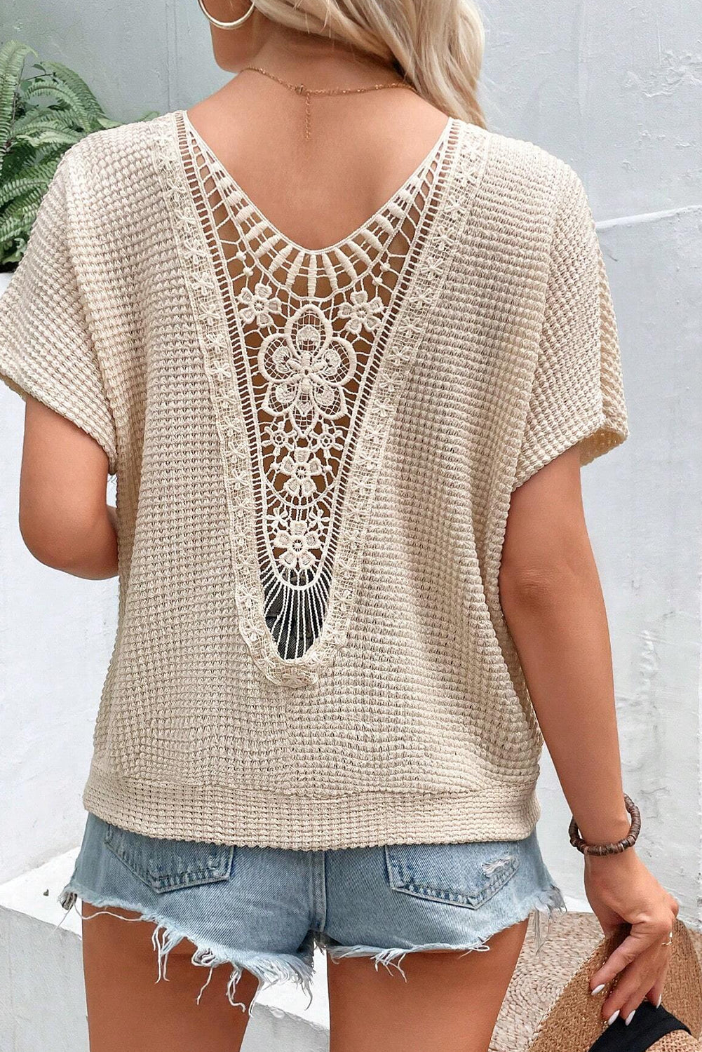 Oatmeal Guipure Lace Splicing Back Waffle Textured T-shirt - Cowaa