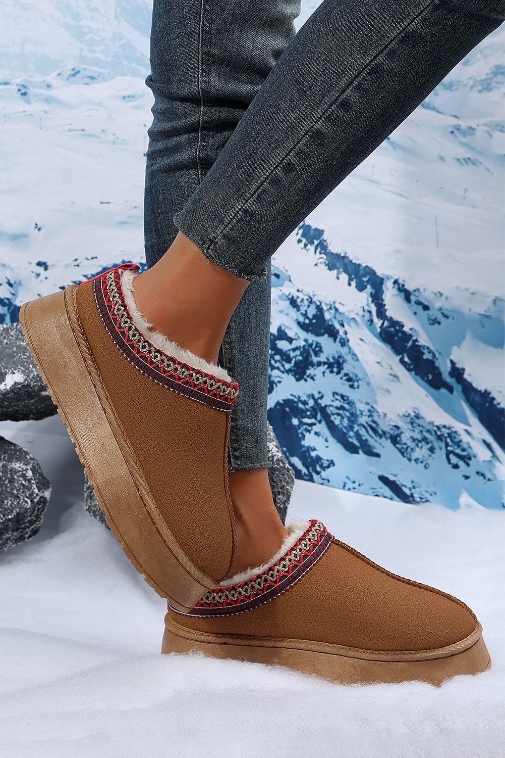 Round Toe Suede Platform Snow Boots