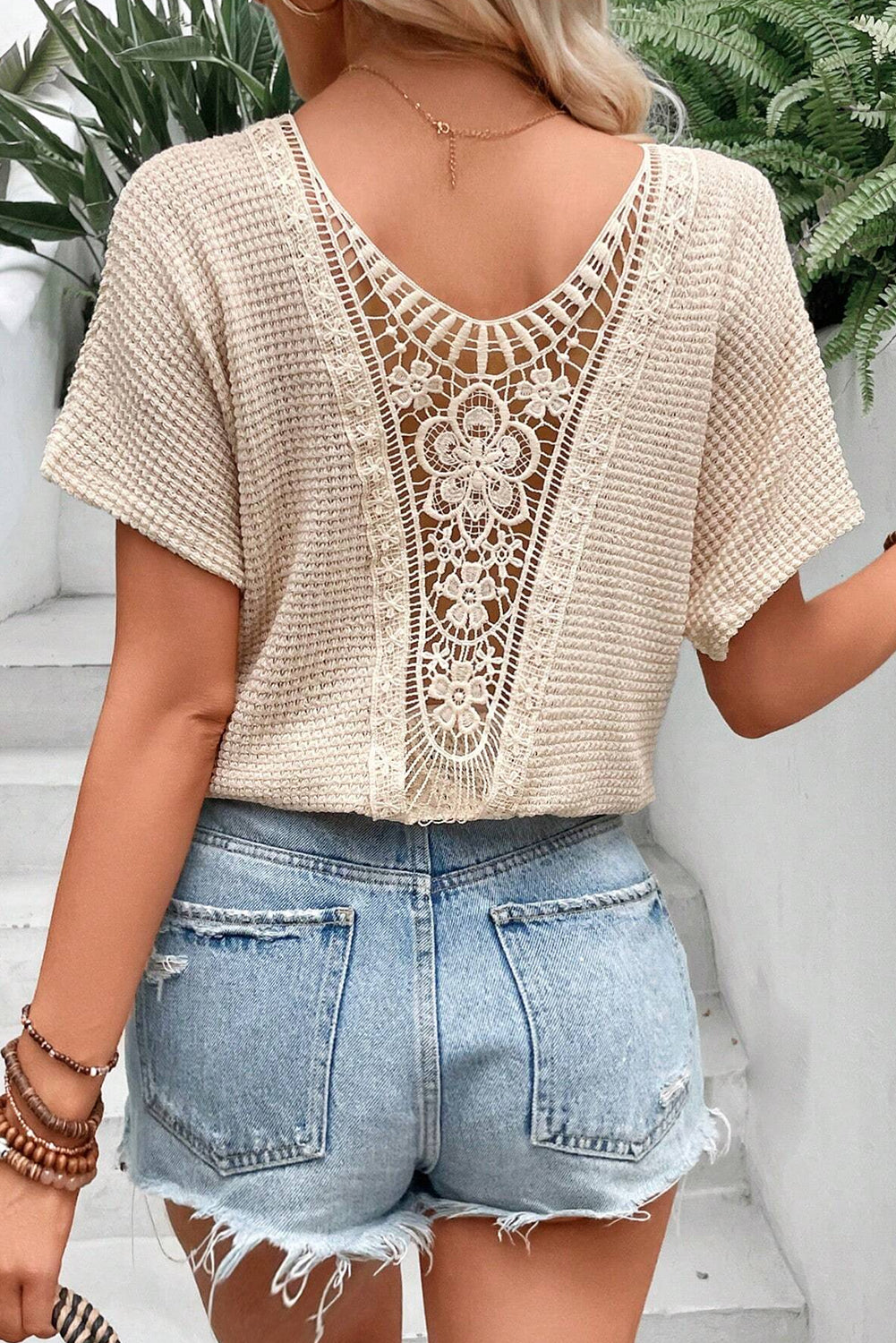 Oatmeal Guipure Lace Splicing Back Waffle Textured T-shirt - Cowaa