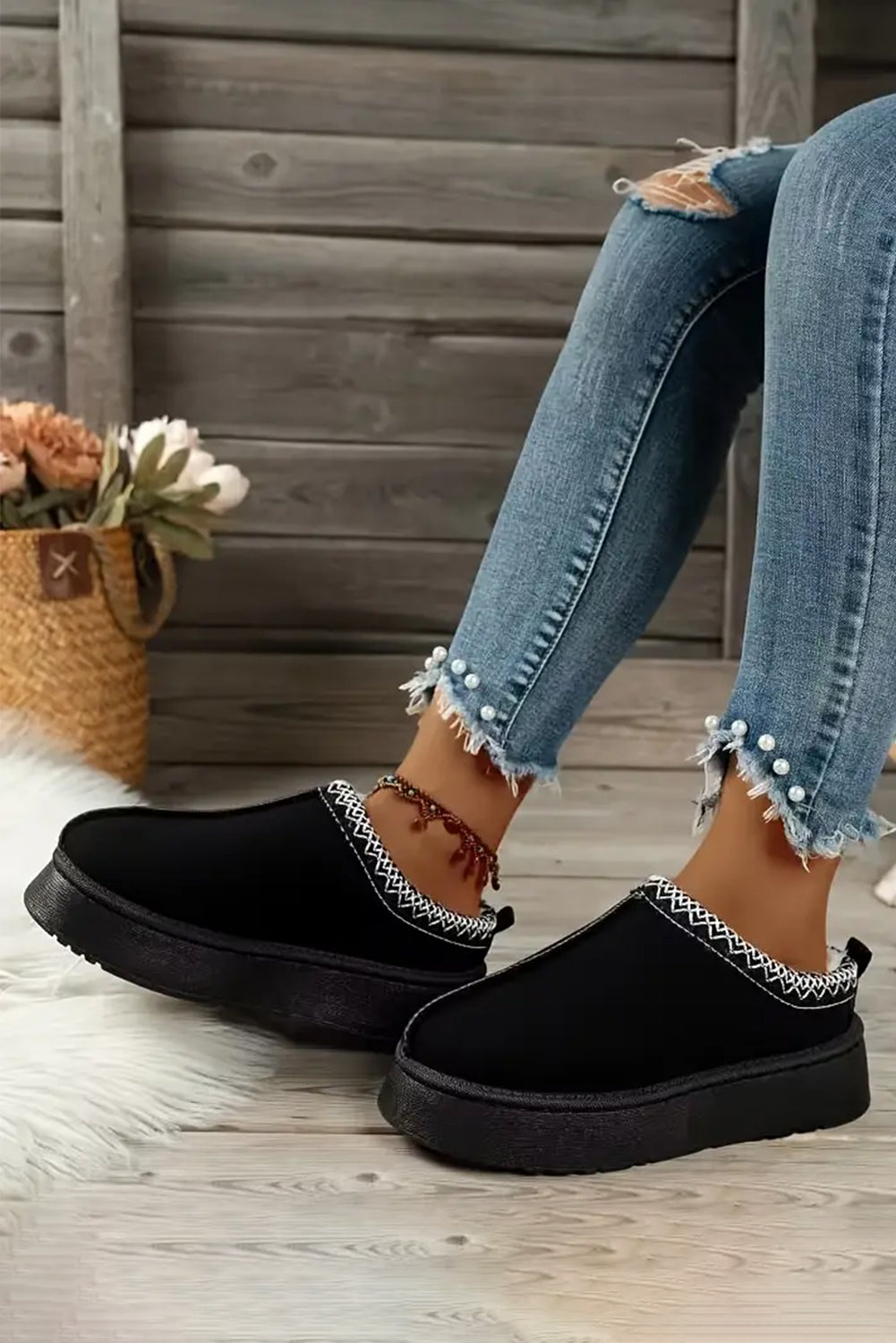Round Toe Suede Platform Snow Boots