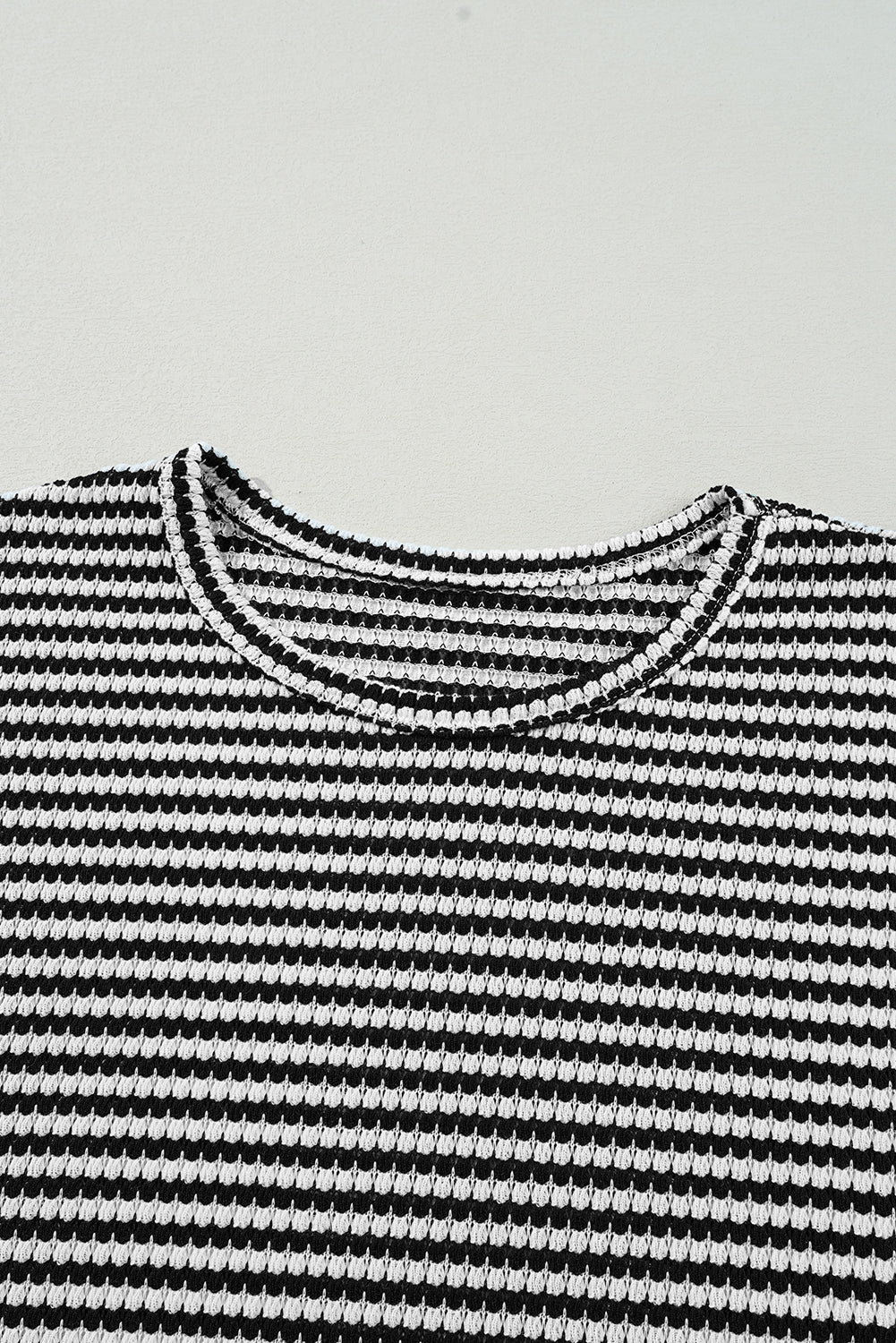 Black Stripe Drop Shoulder Puff Long Sleeve O Neck Plus Size T Shirt - Cowaa