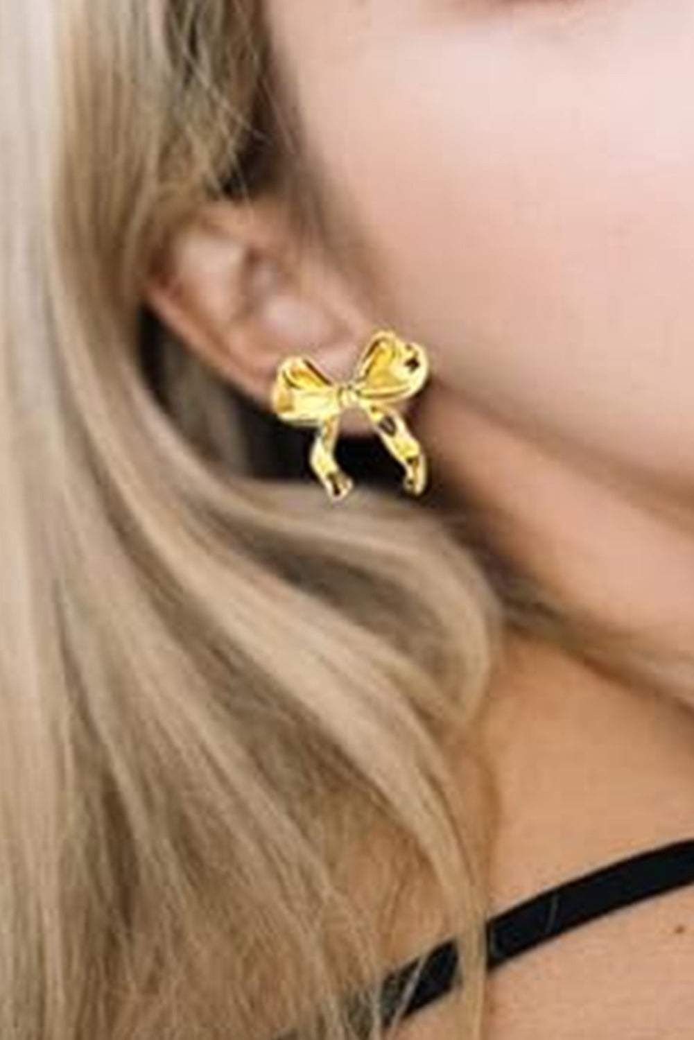 Gold Elegant Ribbon Bow Shape Stud Earrings - Cowaa