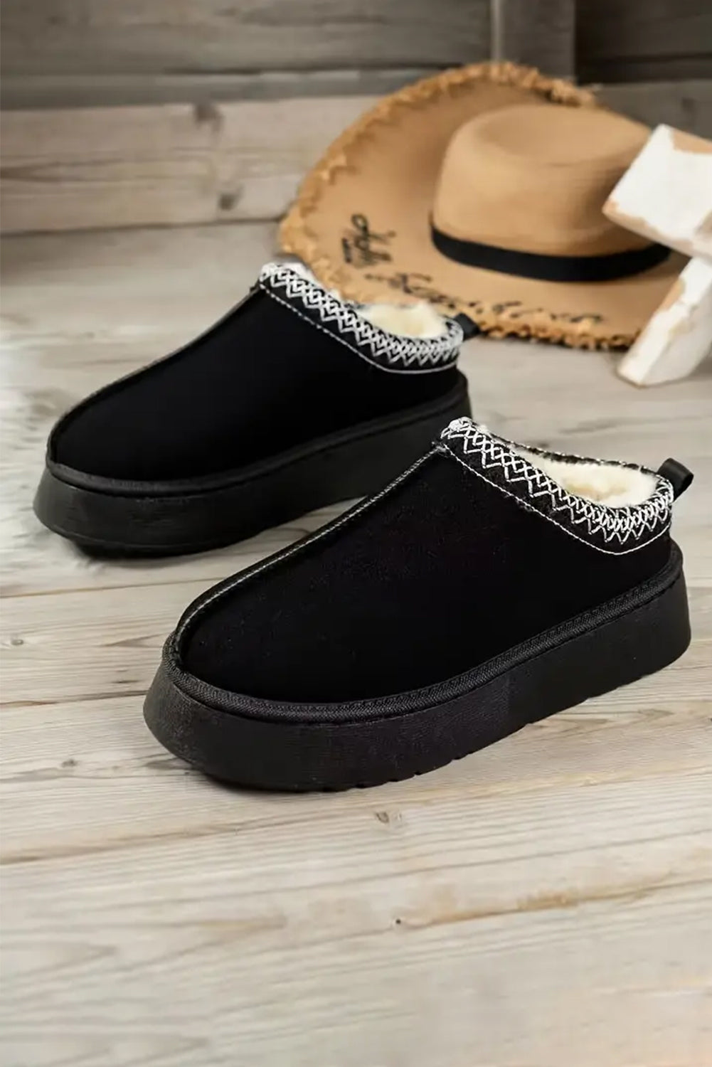 Round Toe Suede Platform Snow Boots