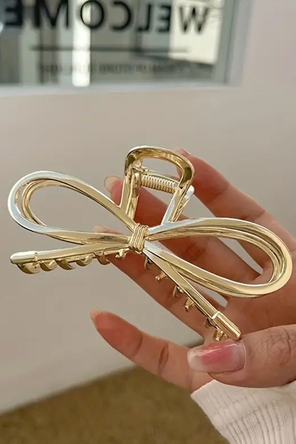 Gold Casual Bowknot Shape Metal Claw Clip - Cowaa