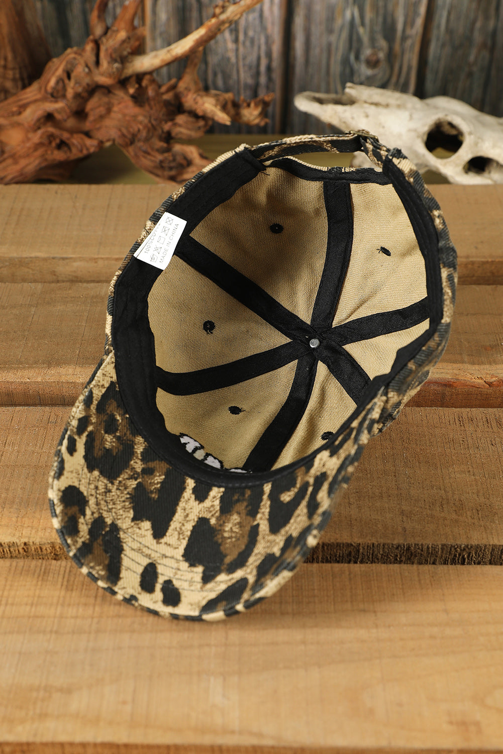 Leopard MAMA Letter Embroidered Baseball Cap - Cowaa