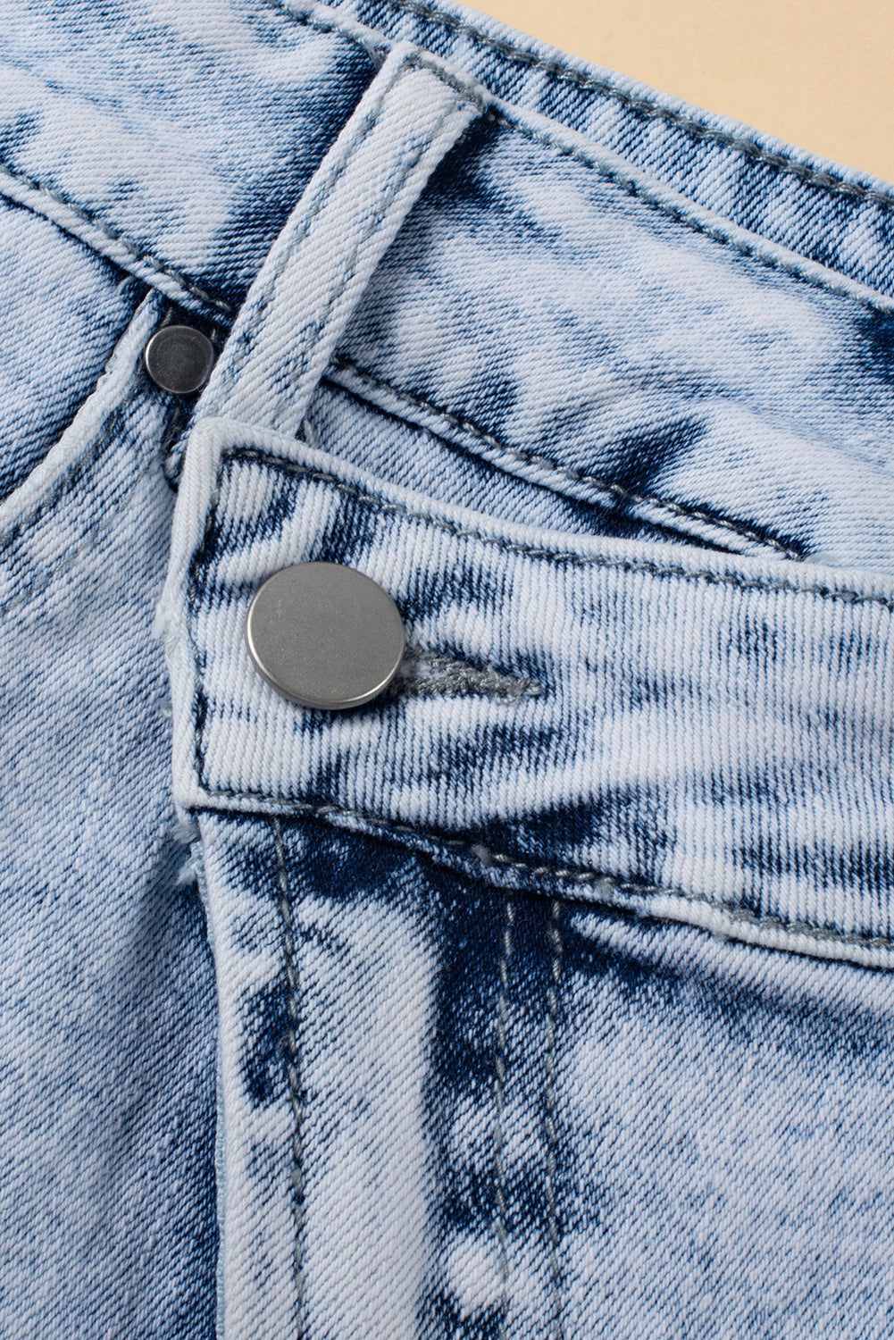 Light Blue Acid Wash Crossed Raw Edge Denim Shorts - Cowaa