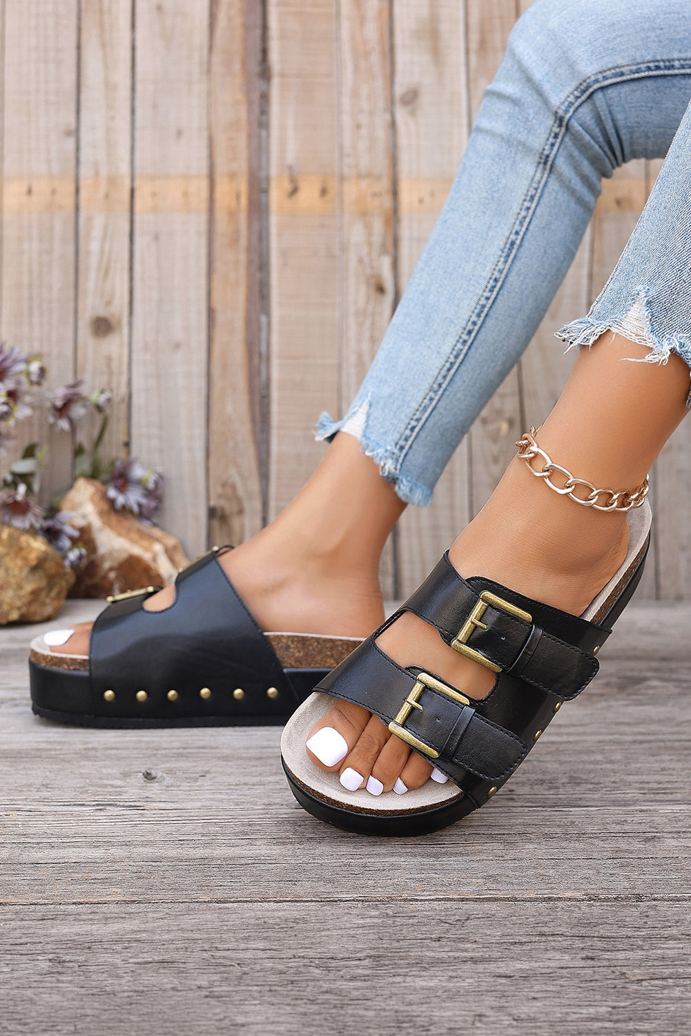 Chestnut Dual Buckle Studded Vintage Platform Sandals - Cowaa