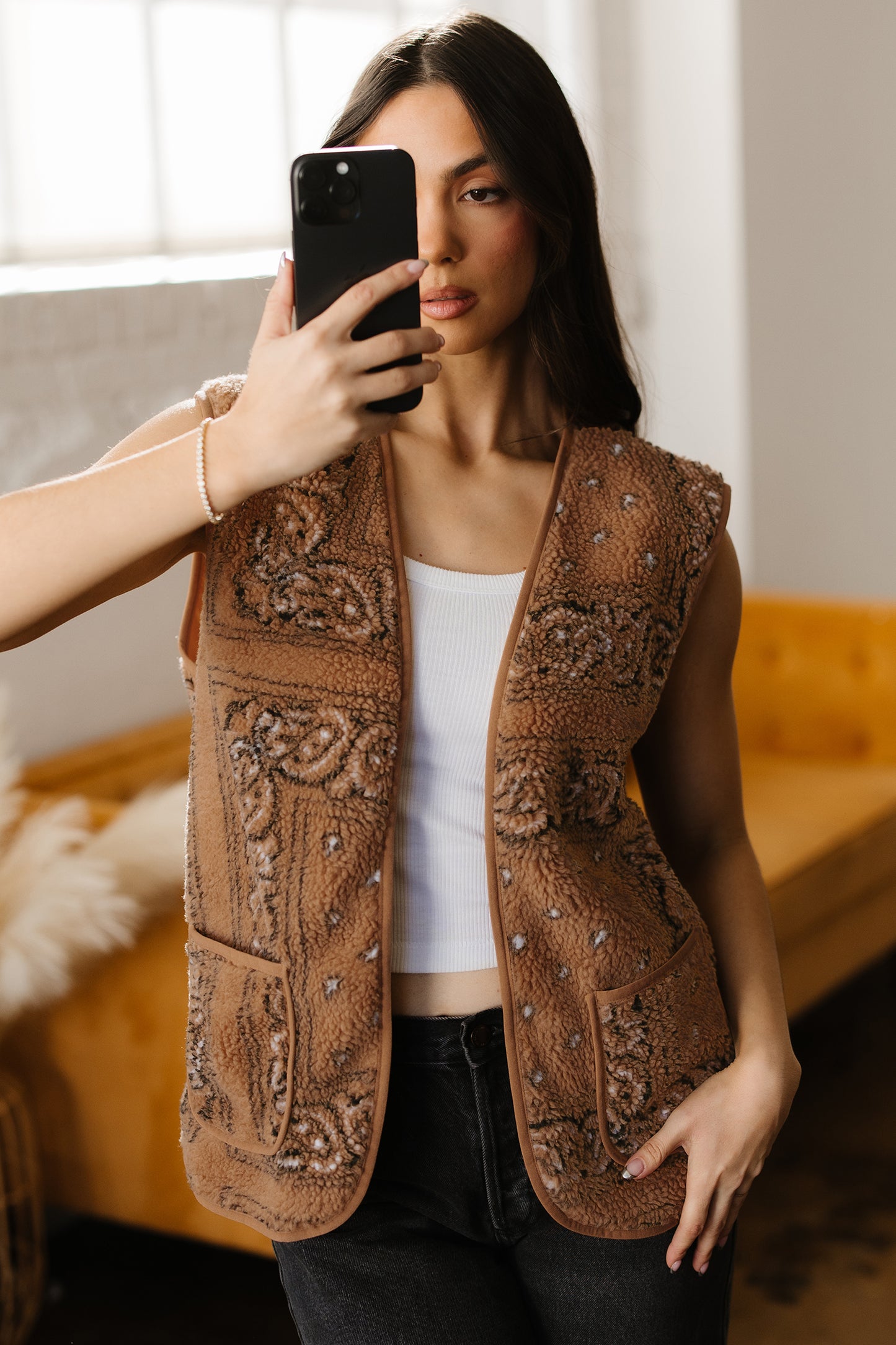Brown Sherpa Paisley Print Pocketed Western Fashion Vest Jacket - Cowaa