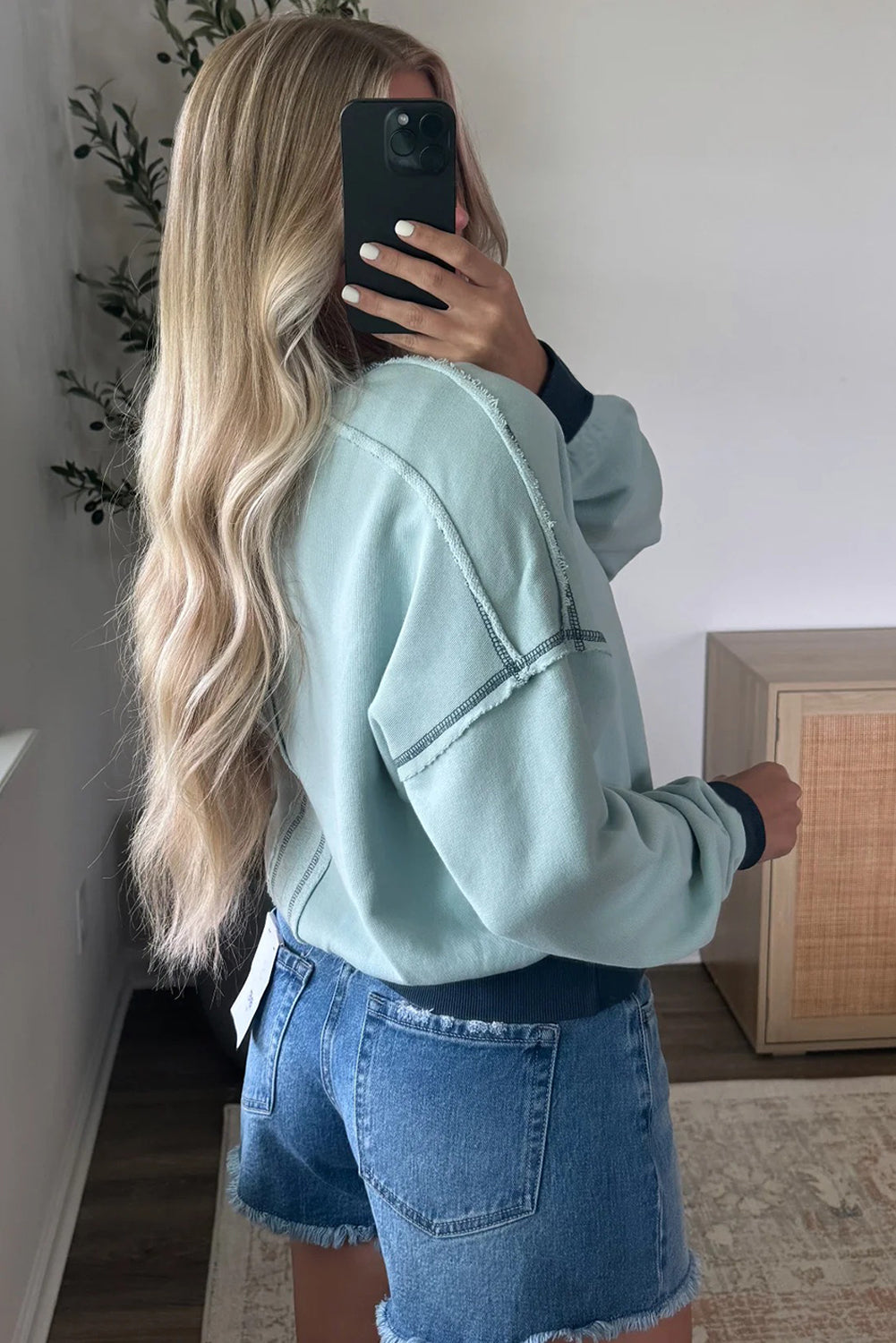 Iceland Blue Contrast Edge Patchwork Cropped Sweatshirt