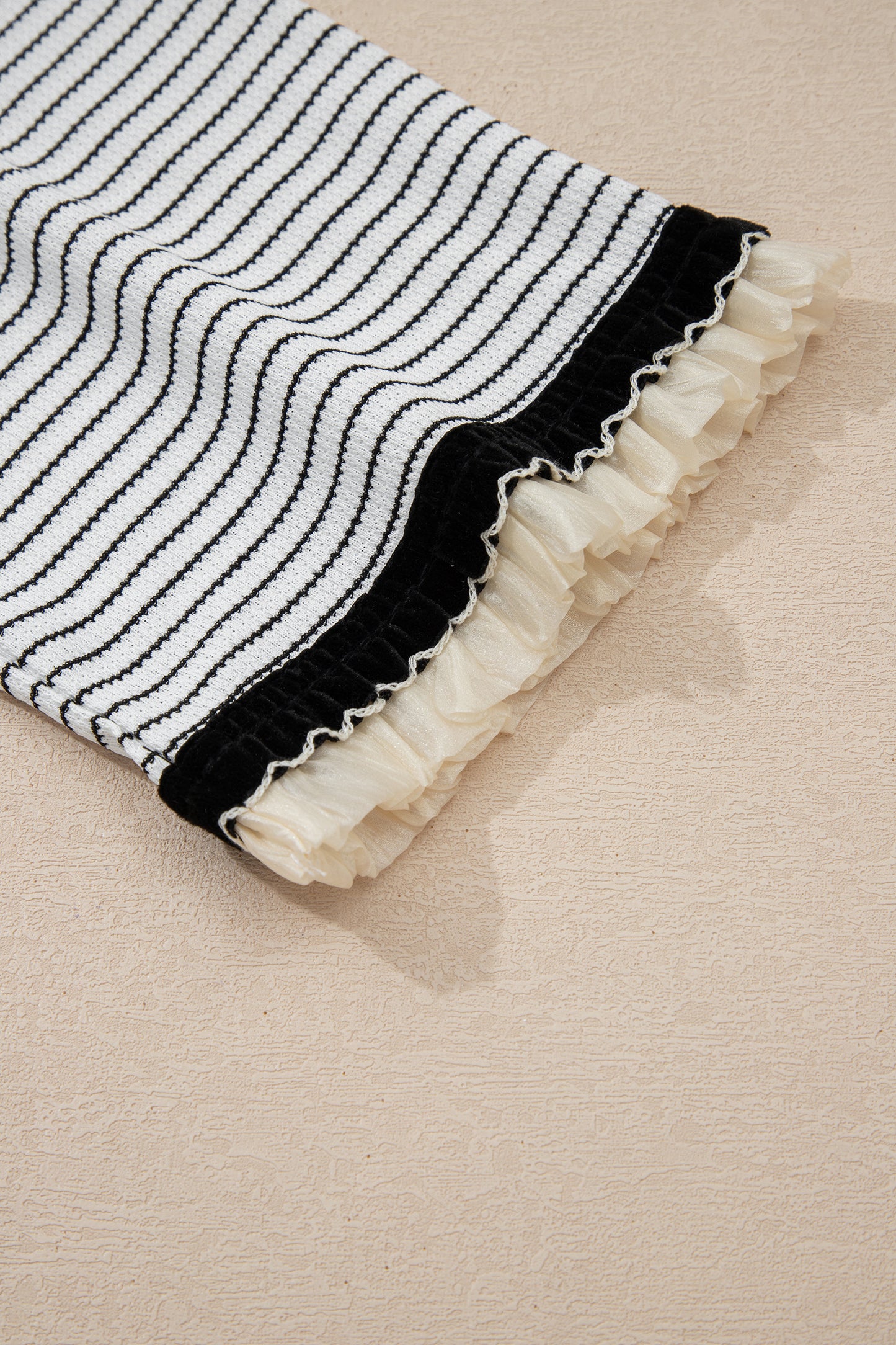 White Stripe Contrasted Ruffle Trim Loose Long Sleeve Top - Cowaa