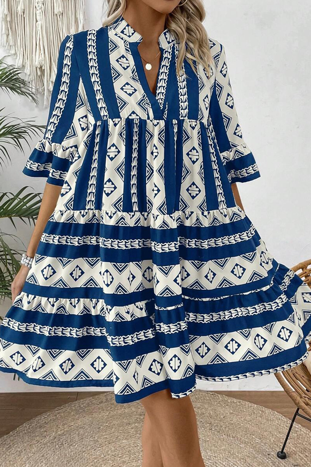 Black Abstract Print Bell Sleeve V Neck Boho Dress - Cowaa