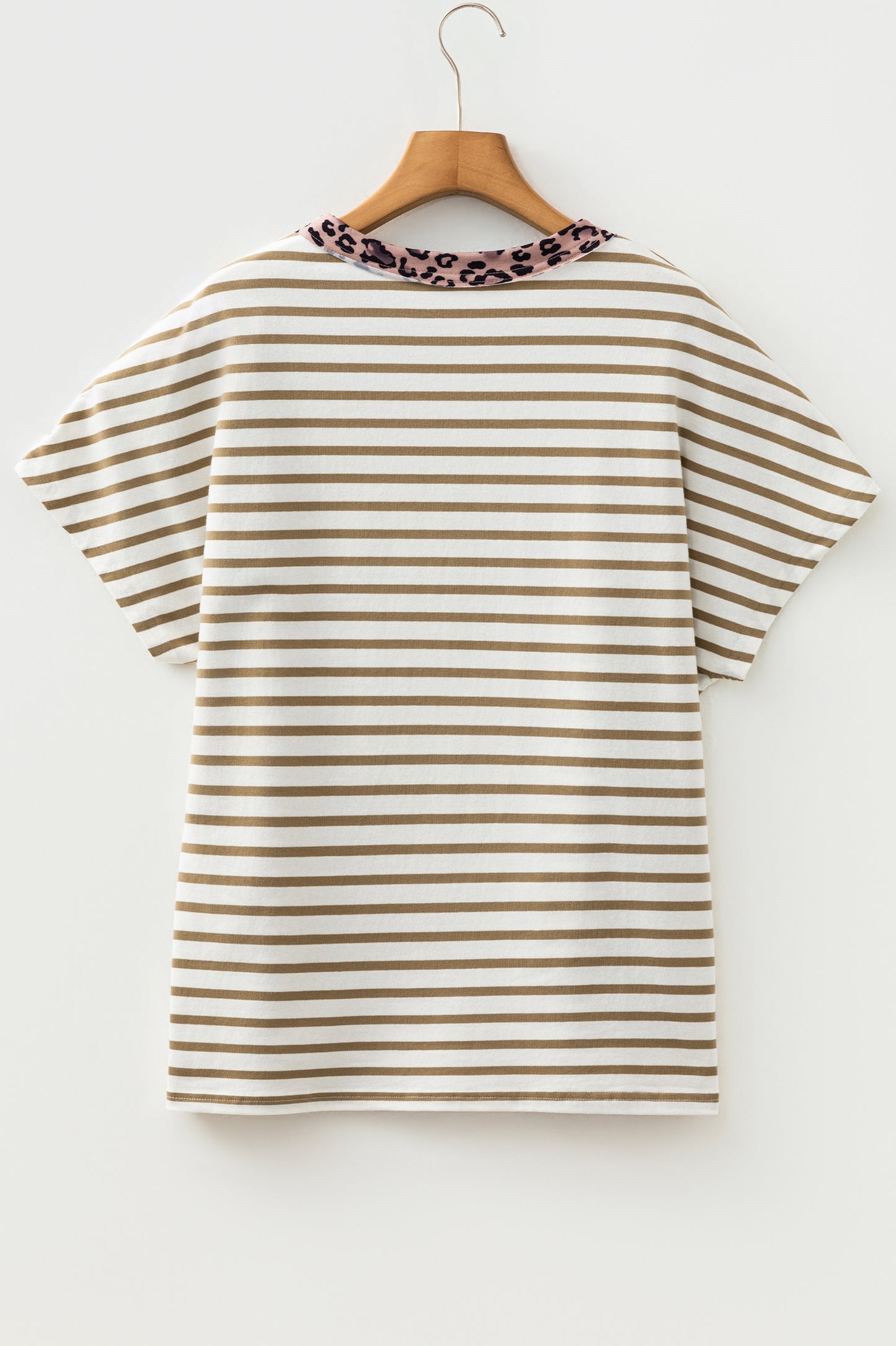 Khaki Stripe Leopard Patchwork Round Neck Loose T Shirt - Cowaa