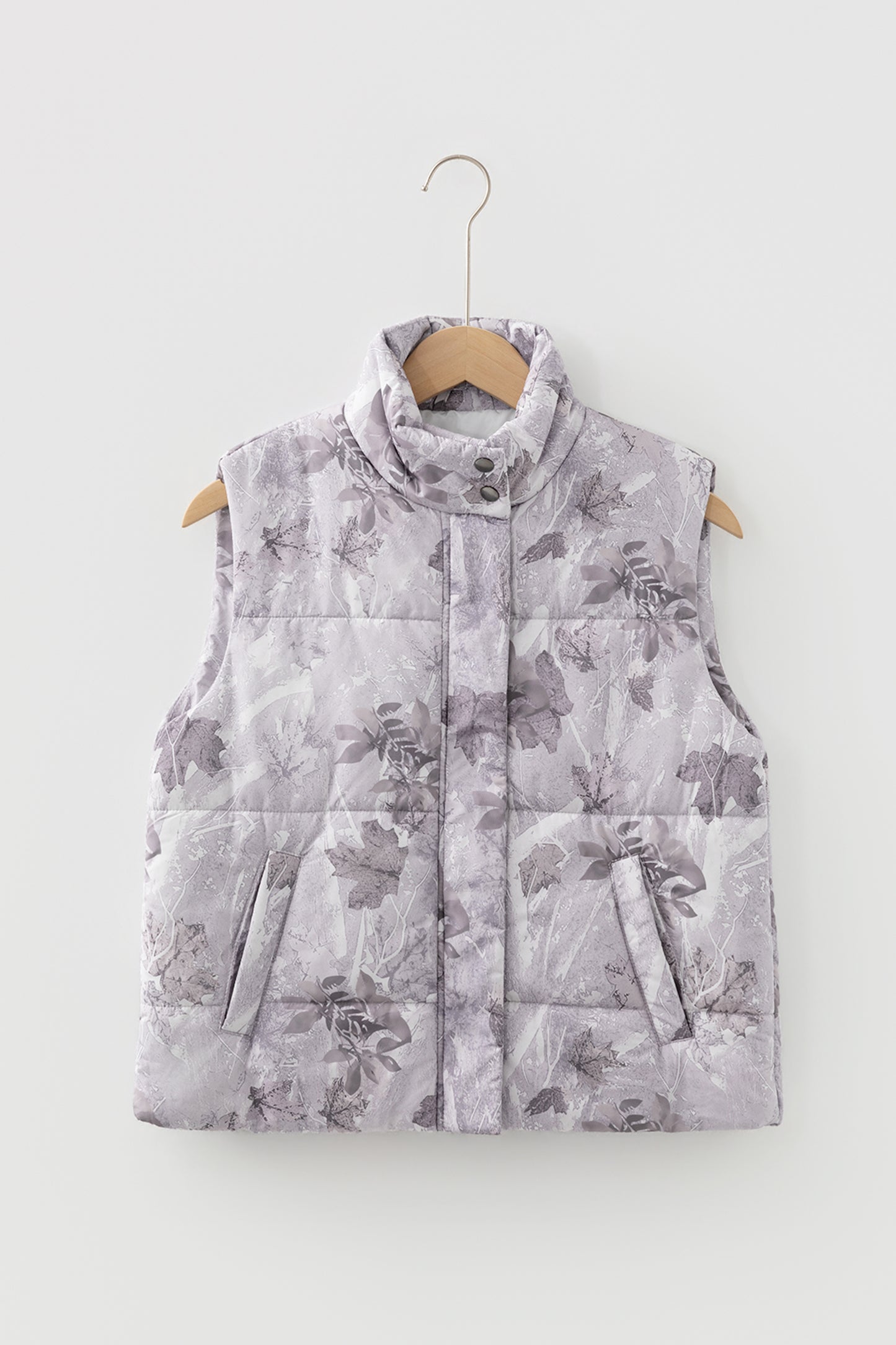 Gray Camo Leaf Print Winter Puffer Vest - Cowaa