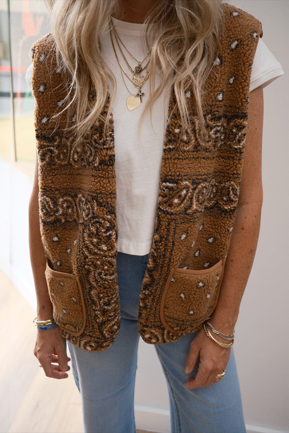 Brown Sherpa Paisley Print Pocketed Western Fashion Vest Jacket