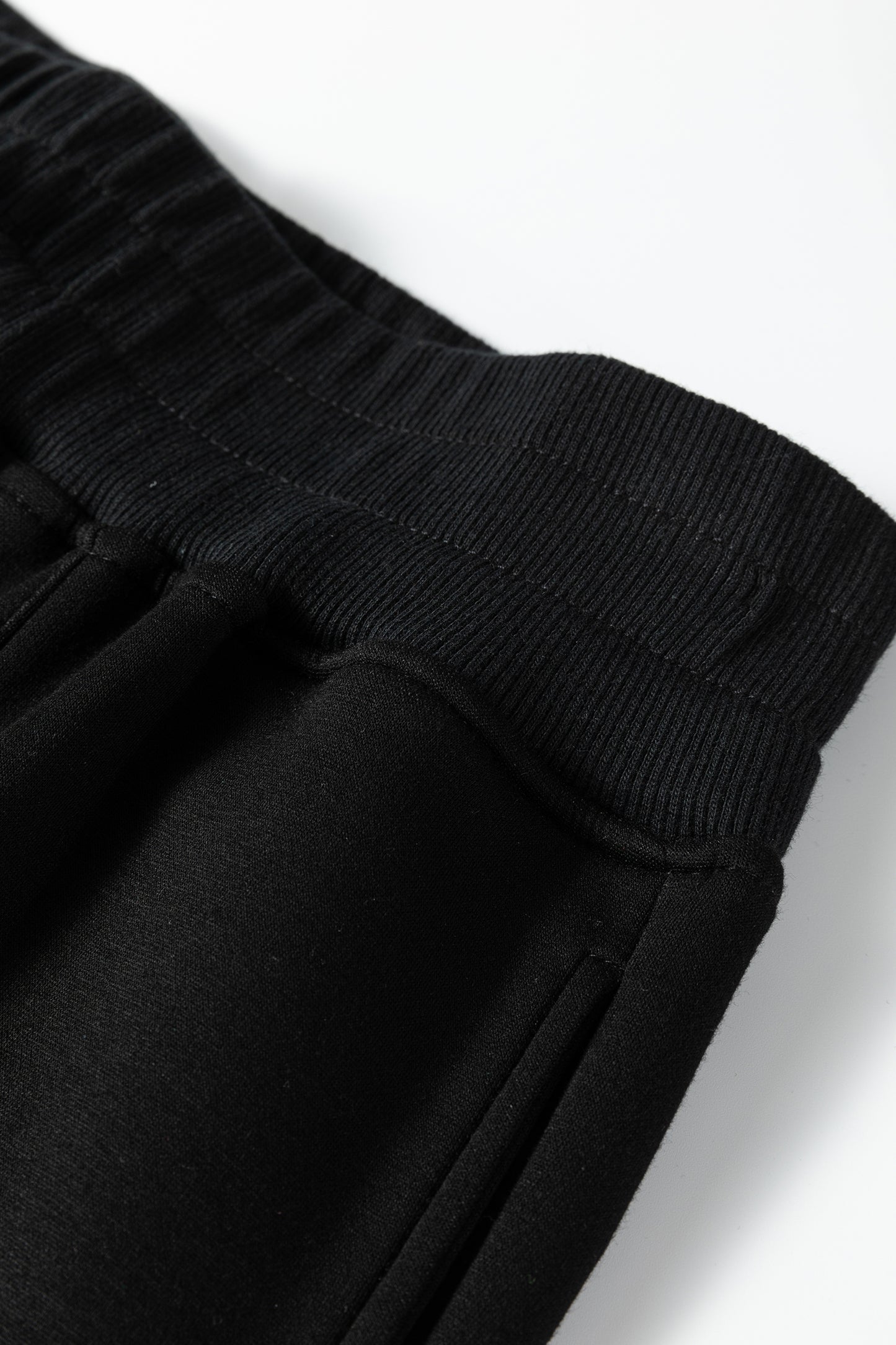 Bristol Black Collared V Neck Pullover Sweatshirt Sweatpants Set - Cowaa