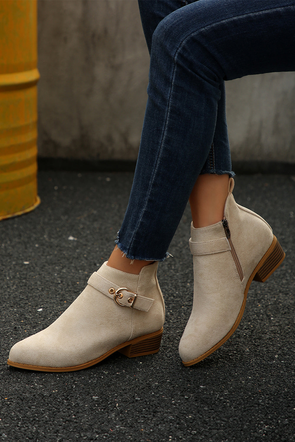 Beige Retro Pointed Toe Ankle Boots