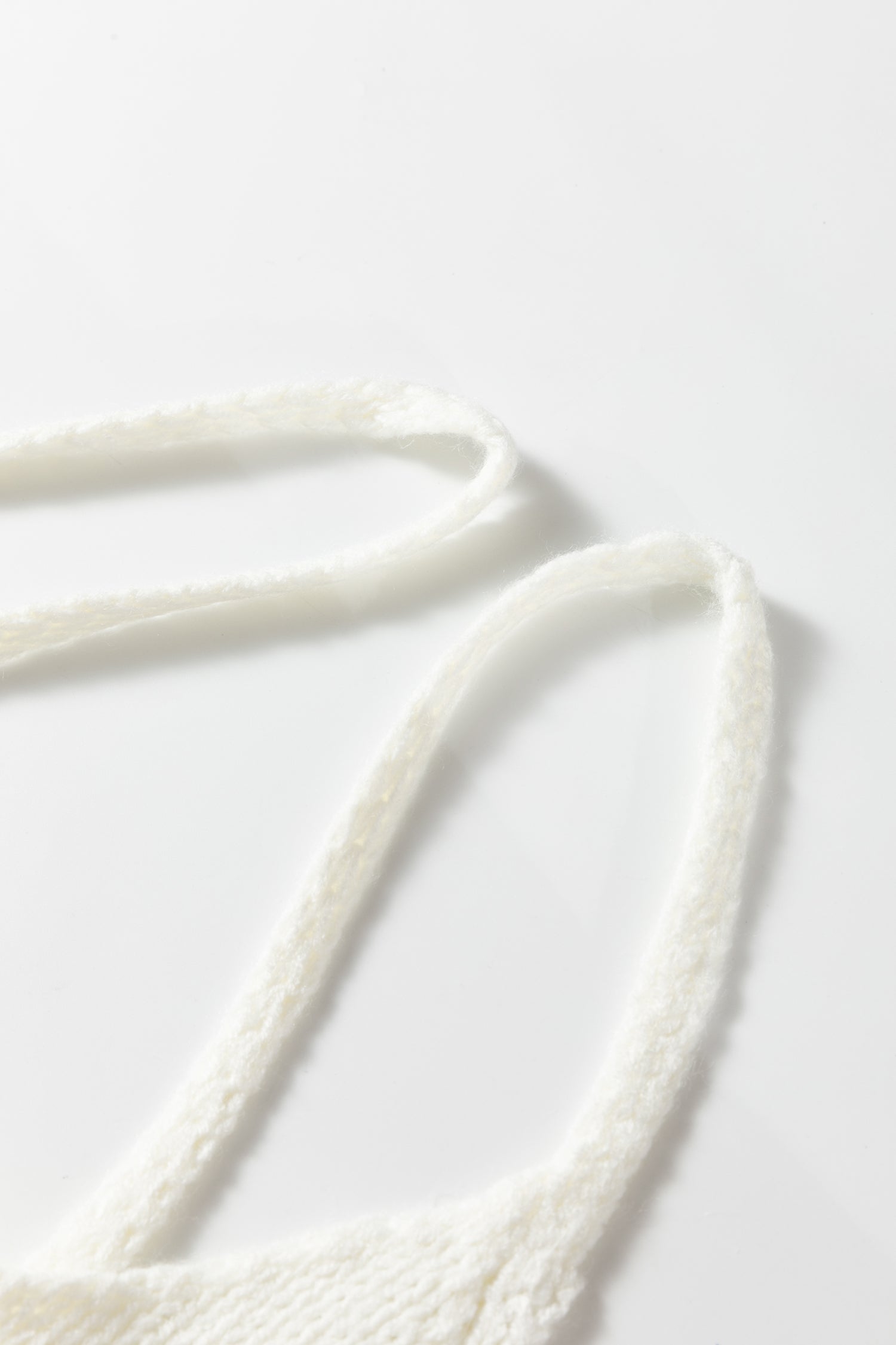 White 3D Flower Spaghetti Straps Sweater Vest - Cowaa