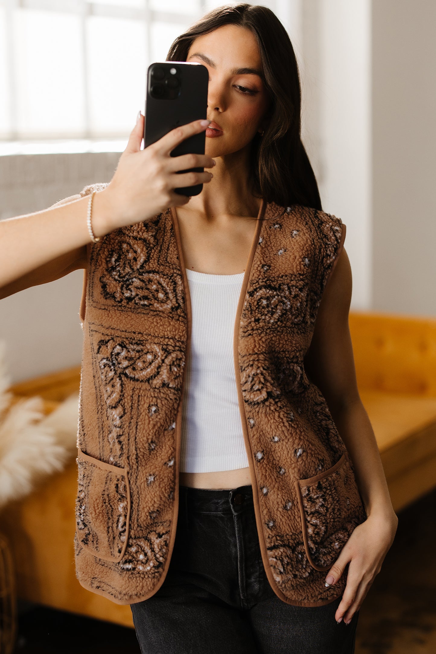Brown Sherpa Paisley Print Pocketed Western Fashion Vest Jacket - Cowaa