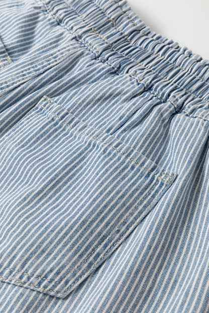 Sky Blue Stripe Raw Edge Drawstring Elastic Waist Casual Denim Shorts - Cowaa