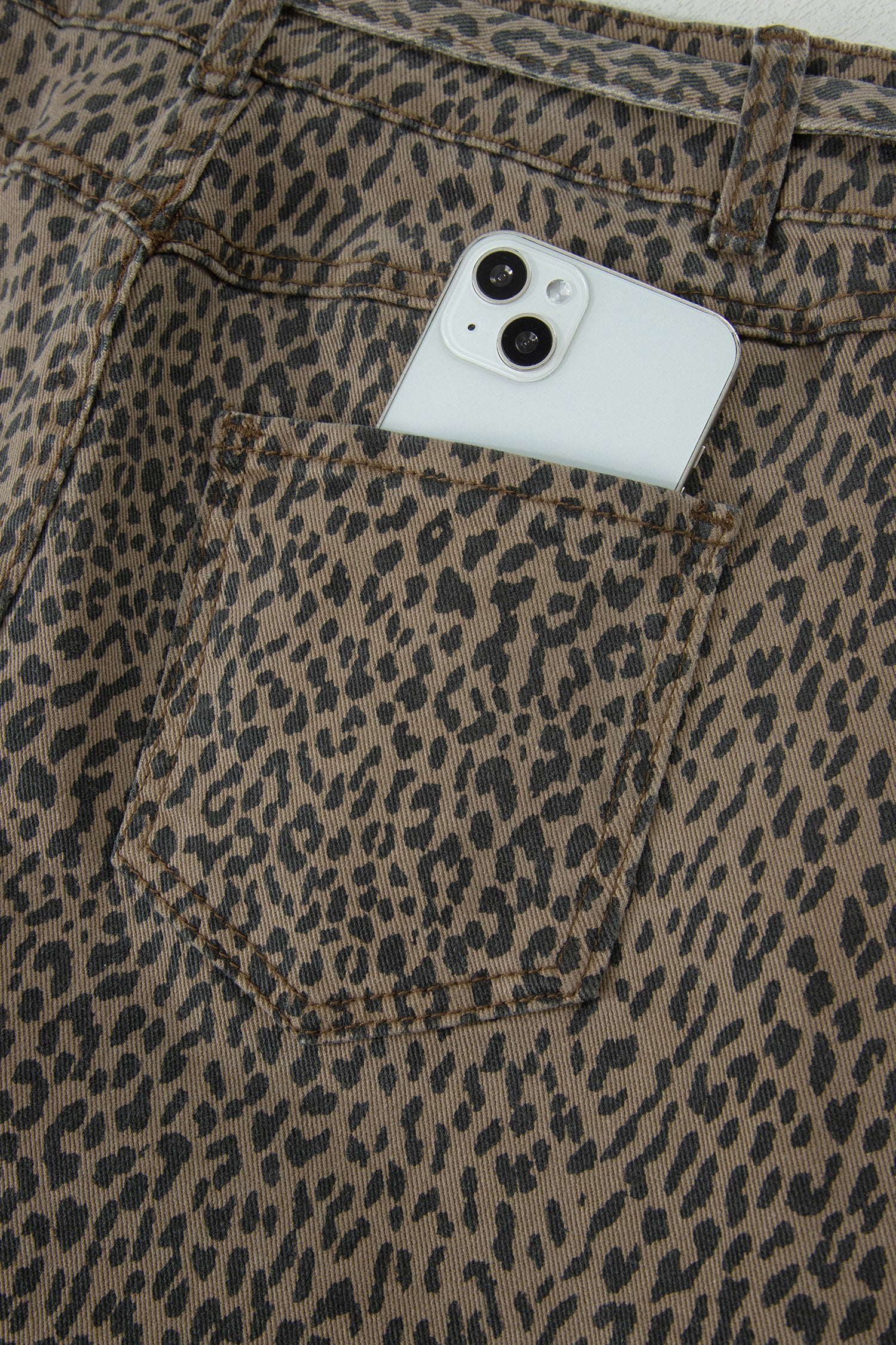 Black Leopard Print Loose Denim Shorts - Cowaa