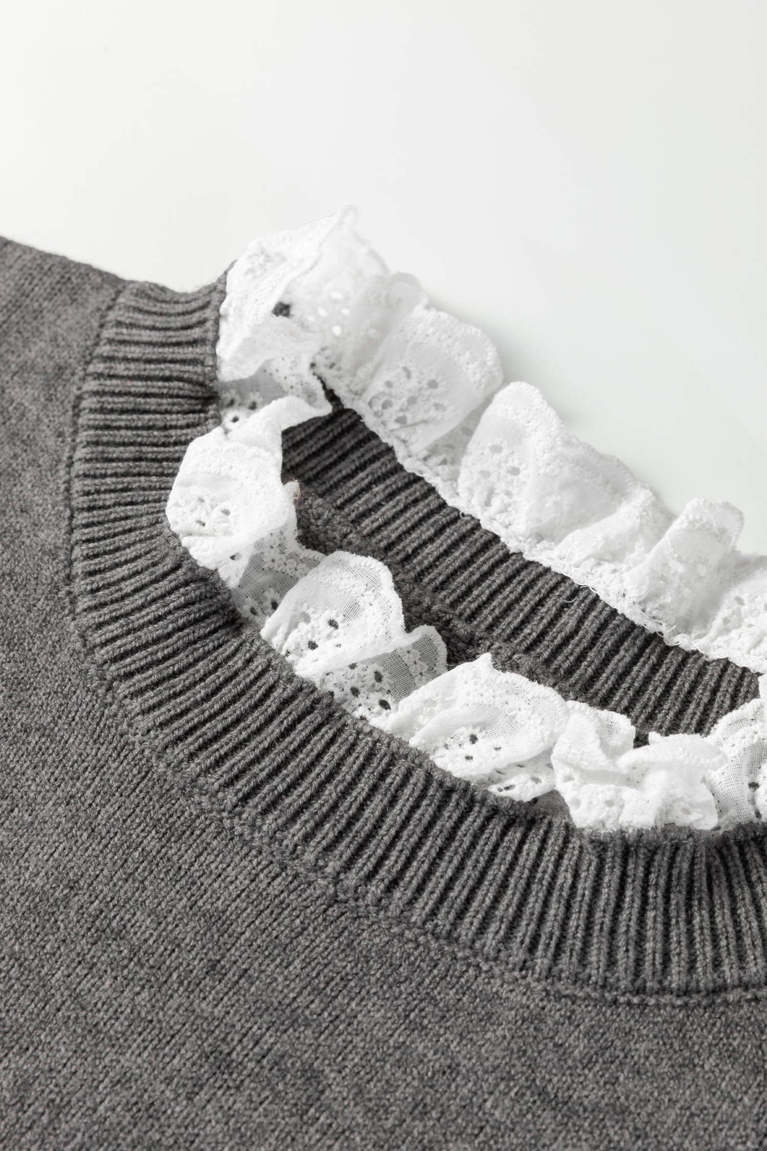 Sleet Lace Trim Patchwork Buttoned Cuffs Loose Sweater - Cowaa