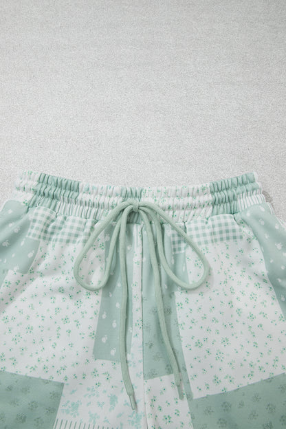 Green Patchwork Floral Print Drop Shoulder Baggy Pullover Drawstring Shorts Set