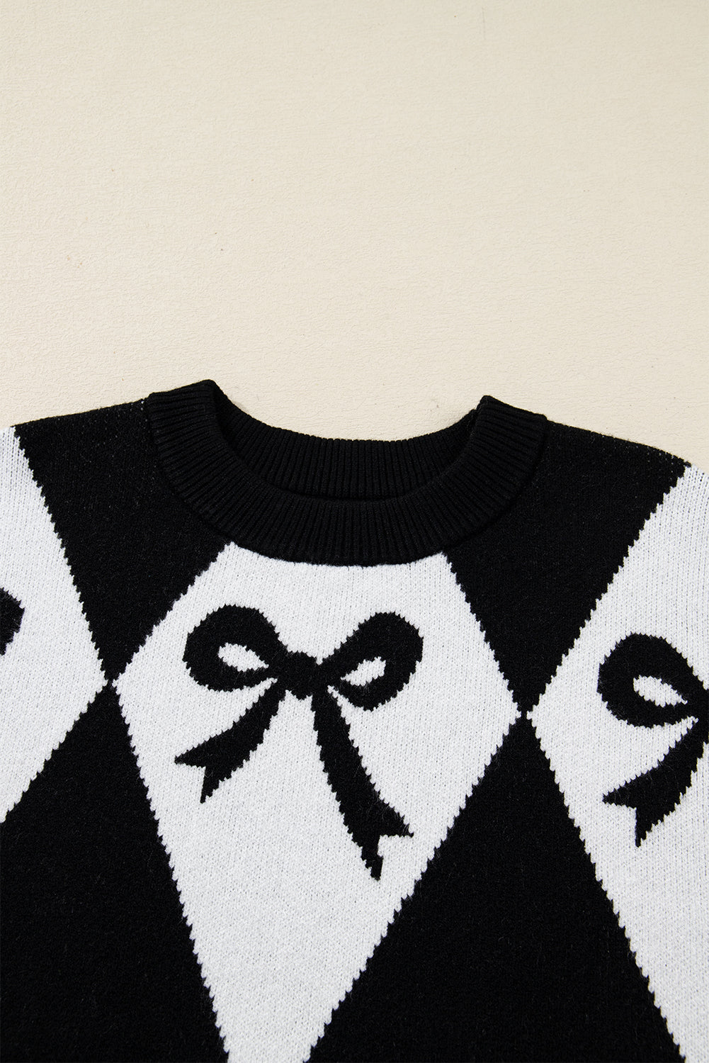 Black Bow Pattern Colorblock Rhombus Knit Loose Sweater - Cowaa