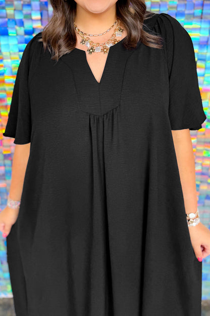 Black Plus Size Solid Color Notched Neck Short Sleeve Loose Dress - Cowaa
