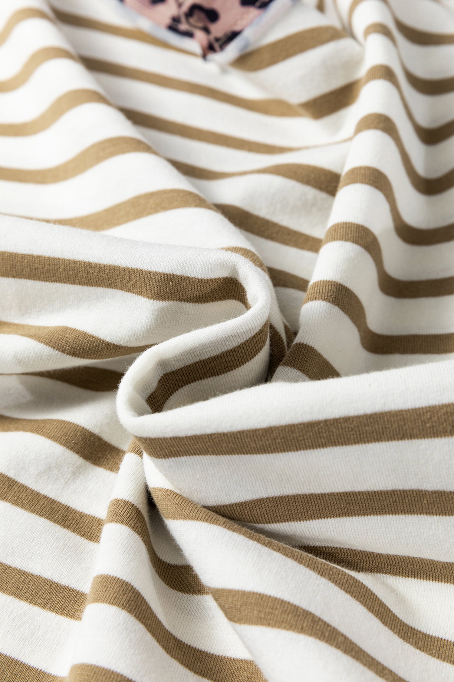 Khaki Stripe Leopard Patchwork Round Neck Loose T Shirt - Cowaa