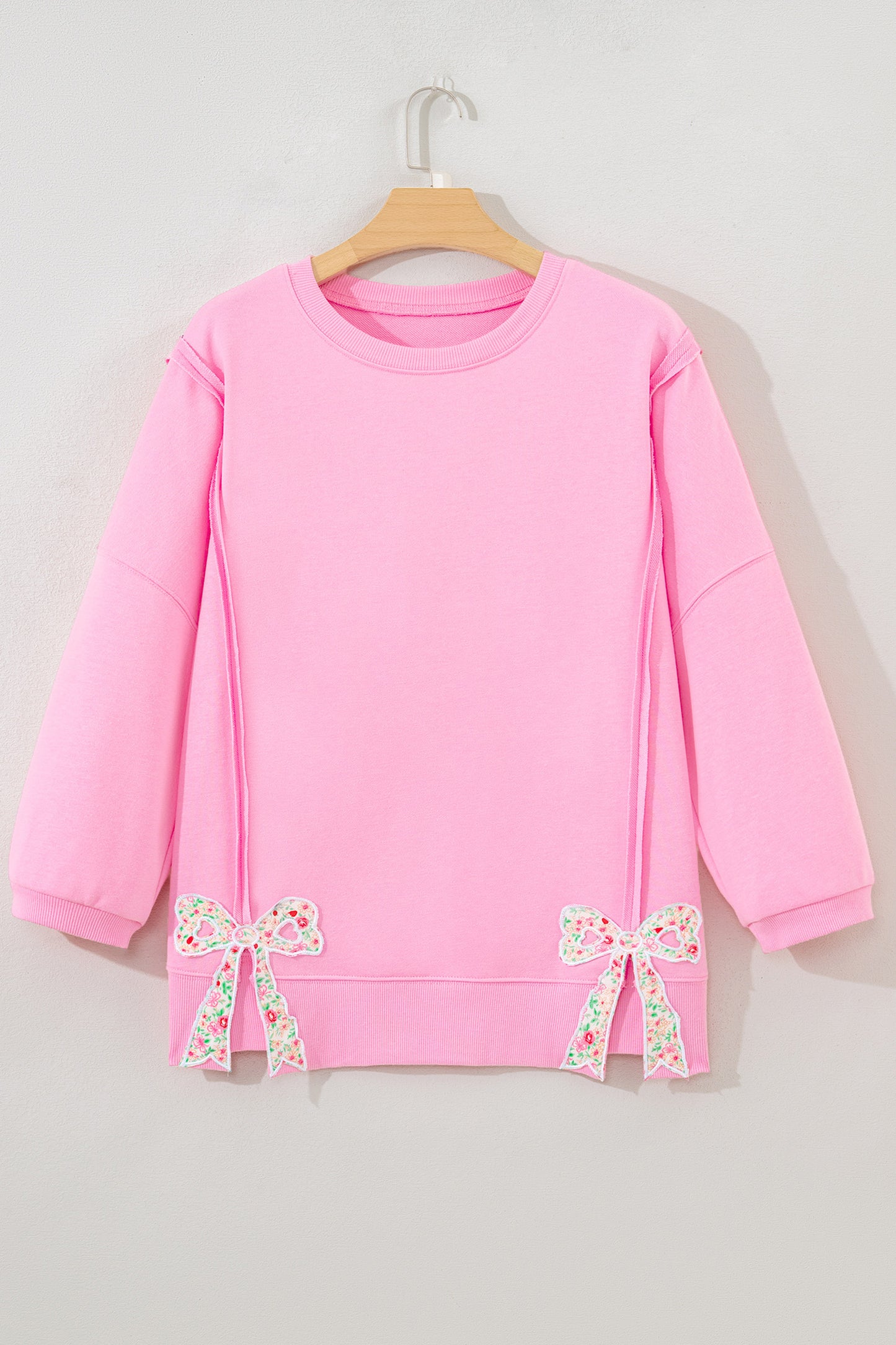 Pink Floral Bow Patched Exposed Seam Patchwork Slit Baggy Sweatshirt - Cowaa