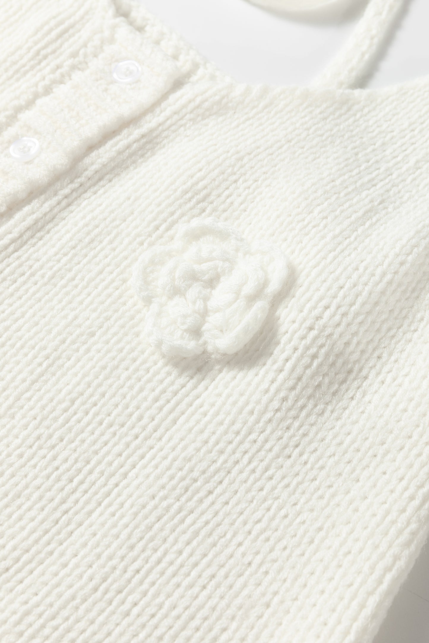 White 3D Flower Spaghetti Straps Sweater Vest - Cowaa