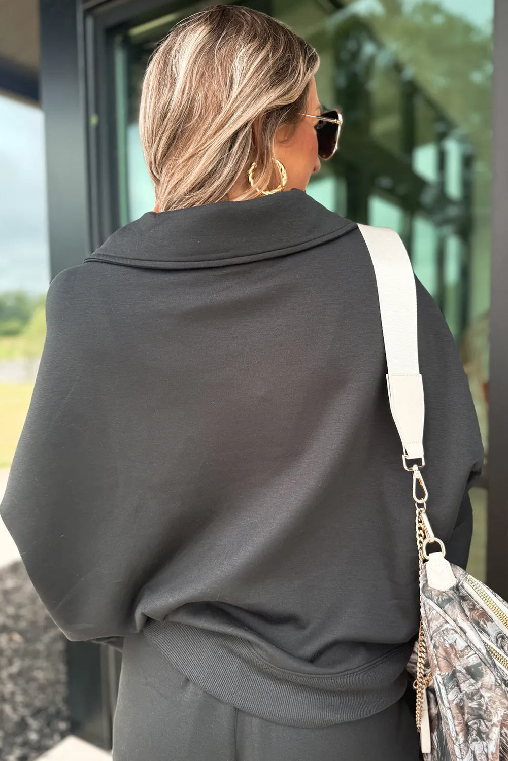 Bristol Black Collared V Neck Pullover Sweatshirt Sweatpants Set - Cowaa