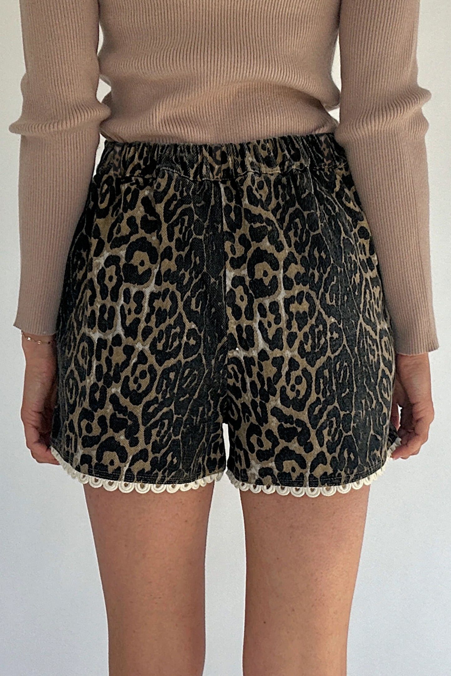 Khaki Contrast Scalloped Lace Trim Leopard Denim Shorts.