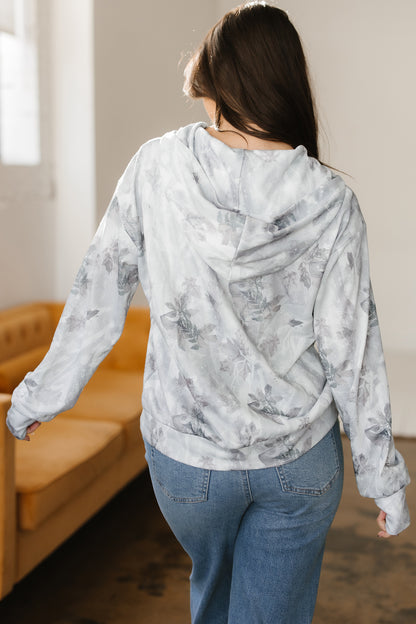 Gray Camo Leaf Print Kangaroo Pocket Quarter Zip Hoodie - Cowaa