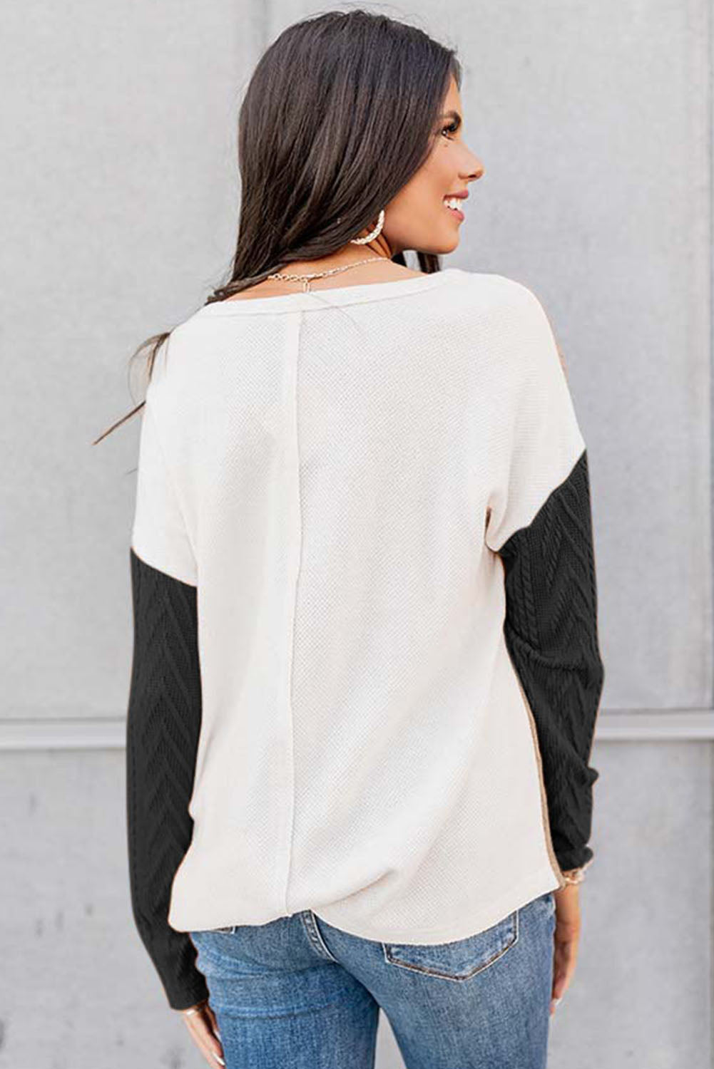 Long Sleeve Colorblock Chest Pocket Textured Knit Top - Cowaa
