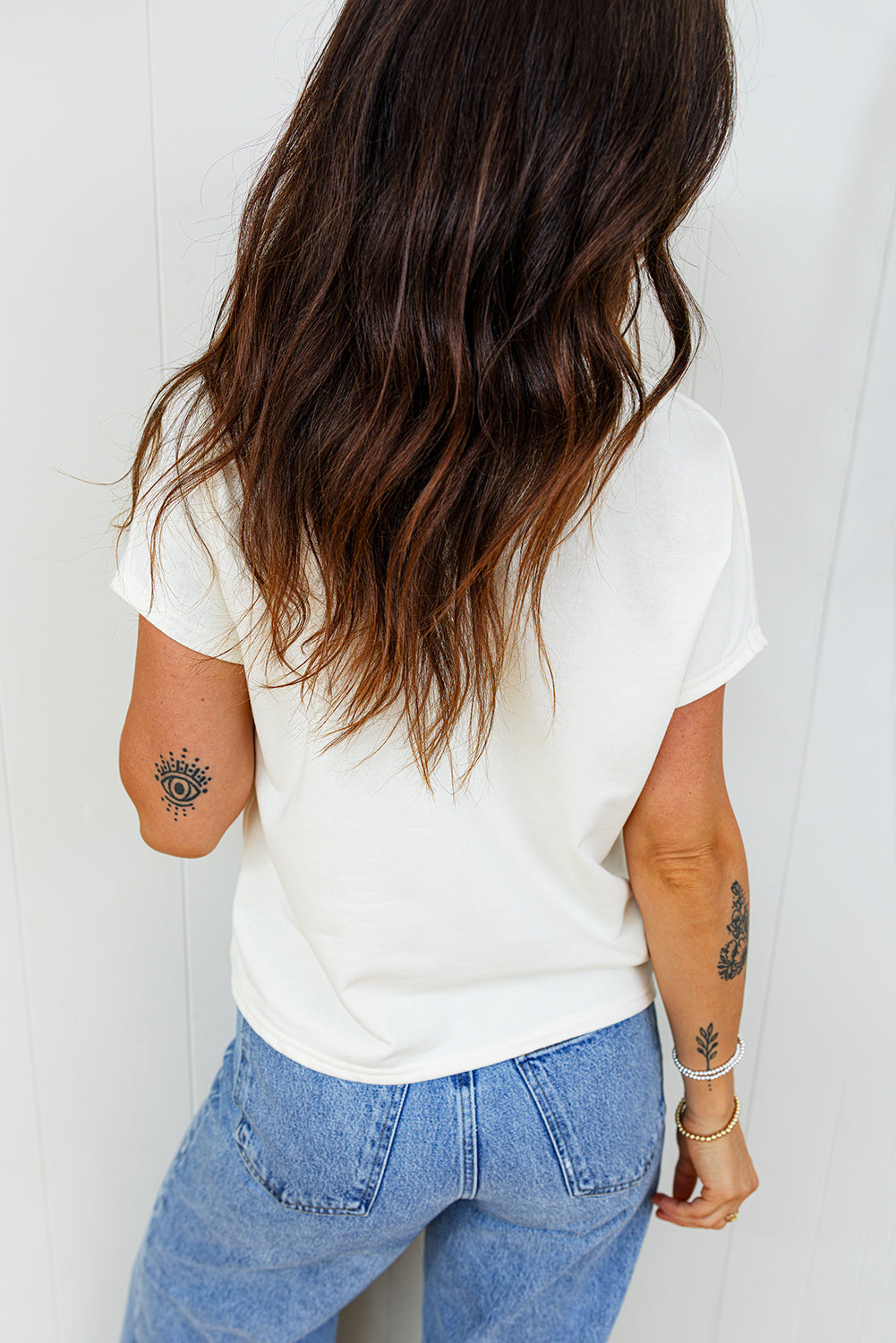 White Leopard Bow Embroidered Cotton Round Neck T Shirt - Cowaa