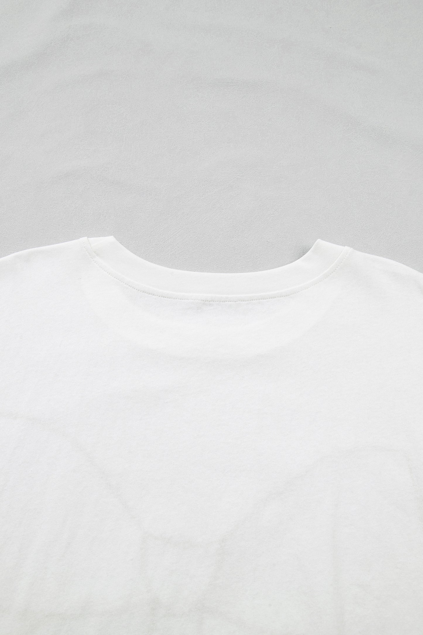 White Plus Size Leopard Bow Embroidered Patch Casual T Shirt.