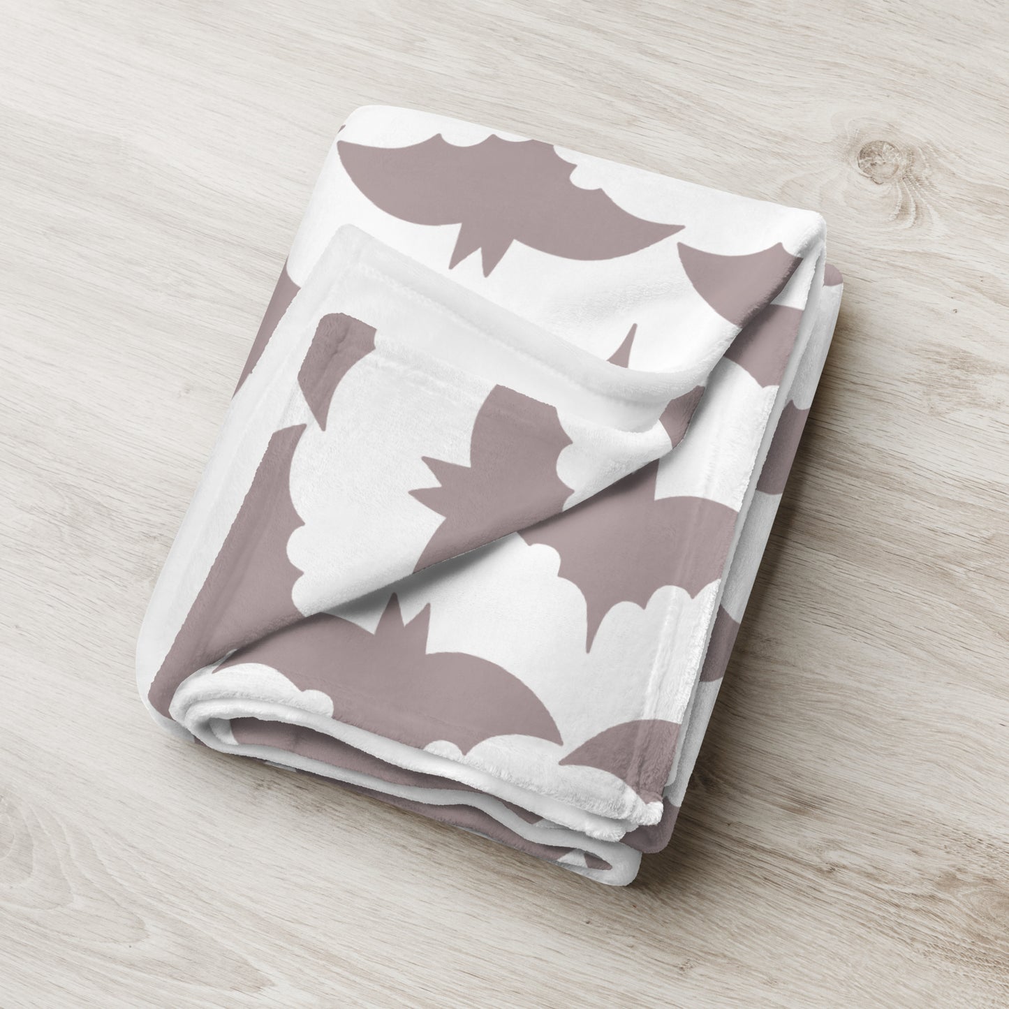 Taupe Bat Pattern Halloween Throw Blanket