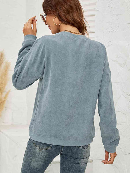 THE HELL I WON'T Graphic Sweatshirt - Cowaa