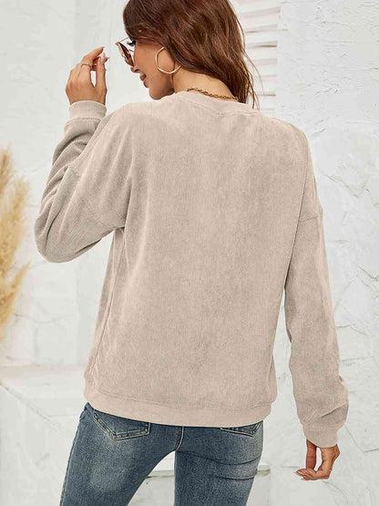Round Neck Long Sleeve MAMA Graphic Sweatshirt - Cowaa