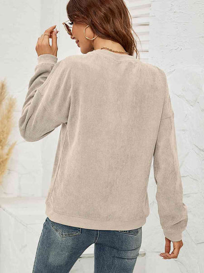 THE HELL I WON'T Graphic Sweatshirt - Cowaa